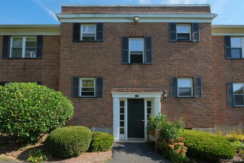 Photo of 125 S Highland Avenue #4B, Ossining, NY 10562 (MLS # 913721)