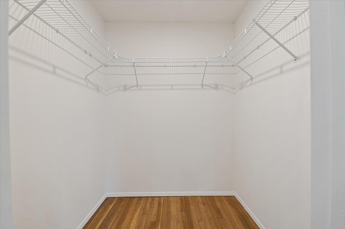 Hempstead, New York 11509, United States, 5 Bedrooms Bedrooms, ,3 BathroomsBathrooms,Residential,Active,2848