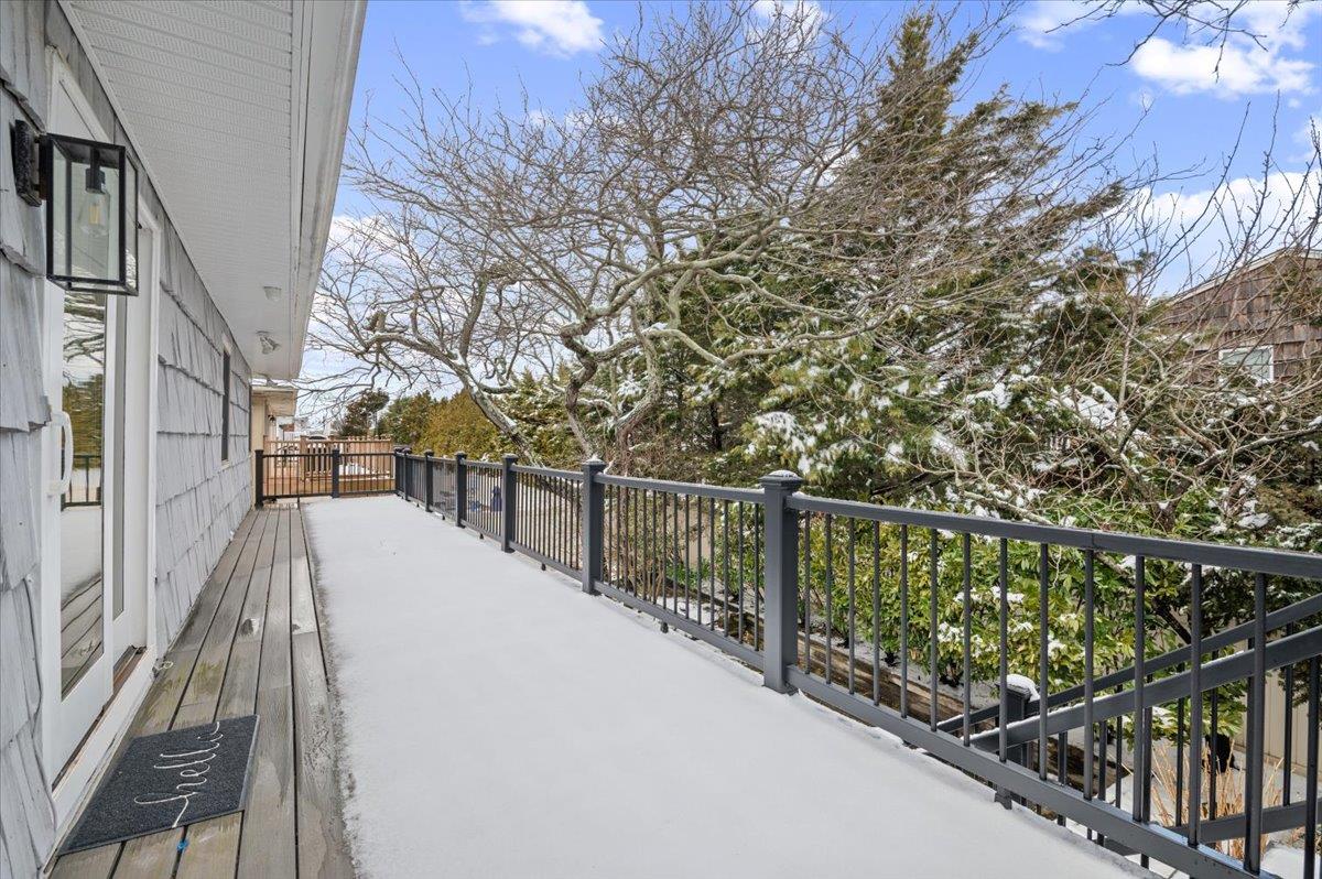 Hempstead, New York 11509, United States, 5 Bedrooms Bedrooms, ,3 BathroomsBathrooms,Residential,Active,2848