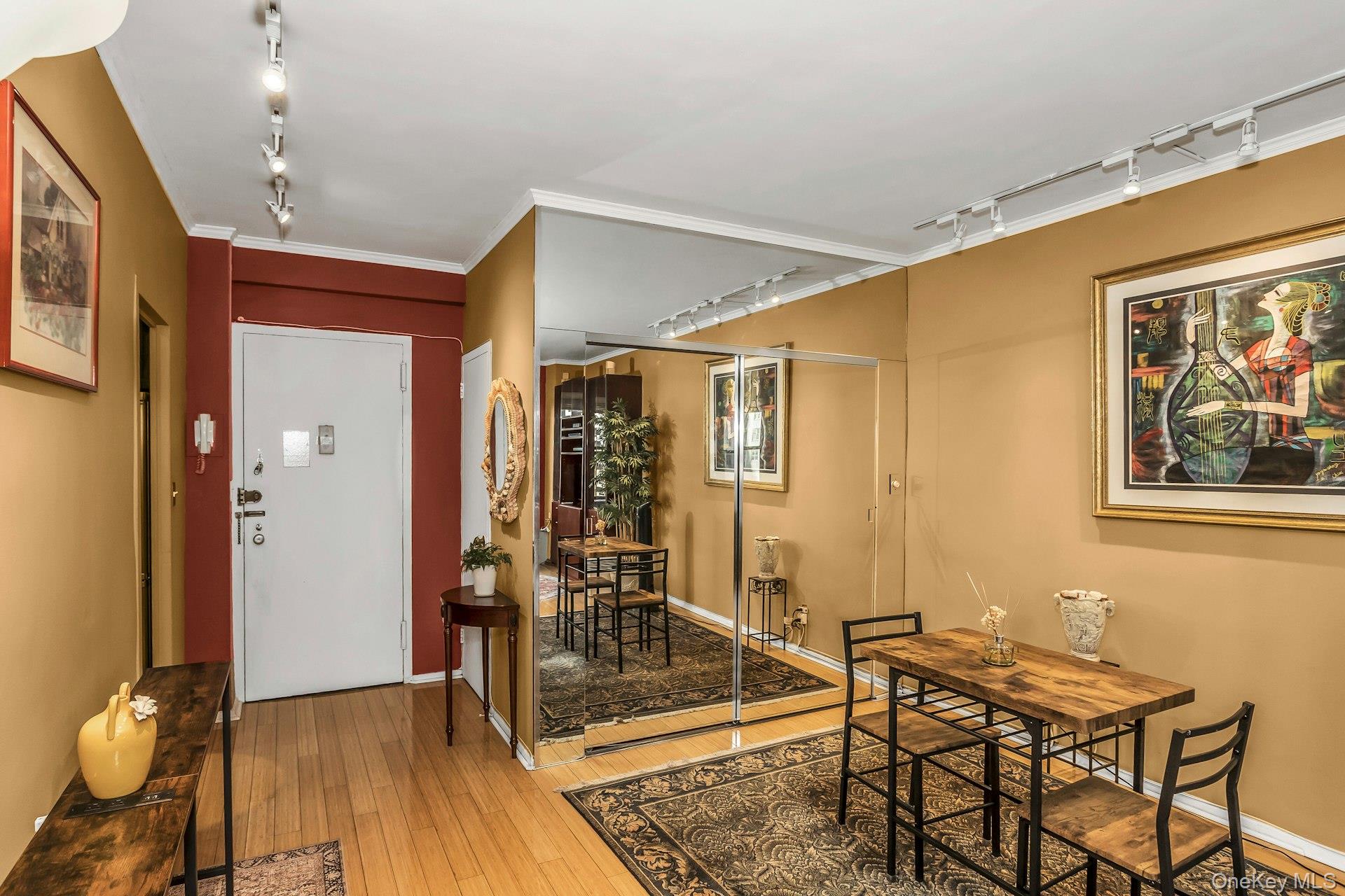 2 Tudor City Place 3M-South