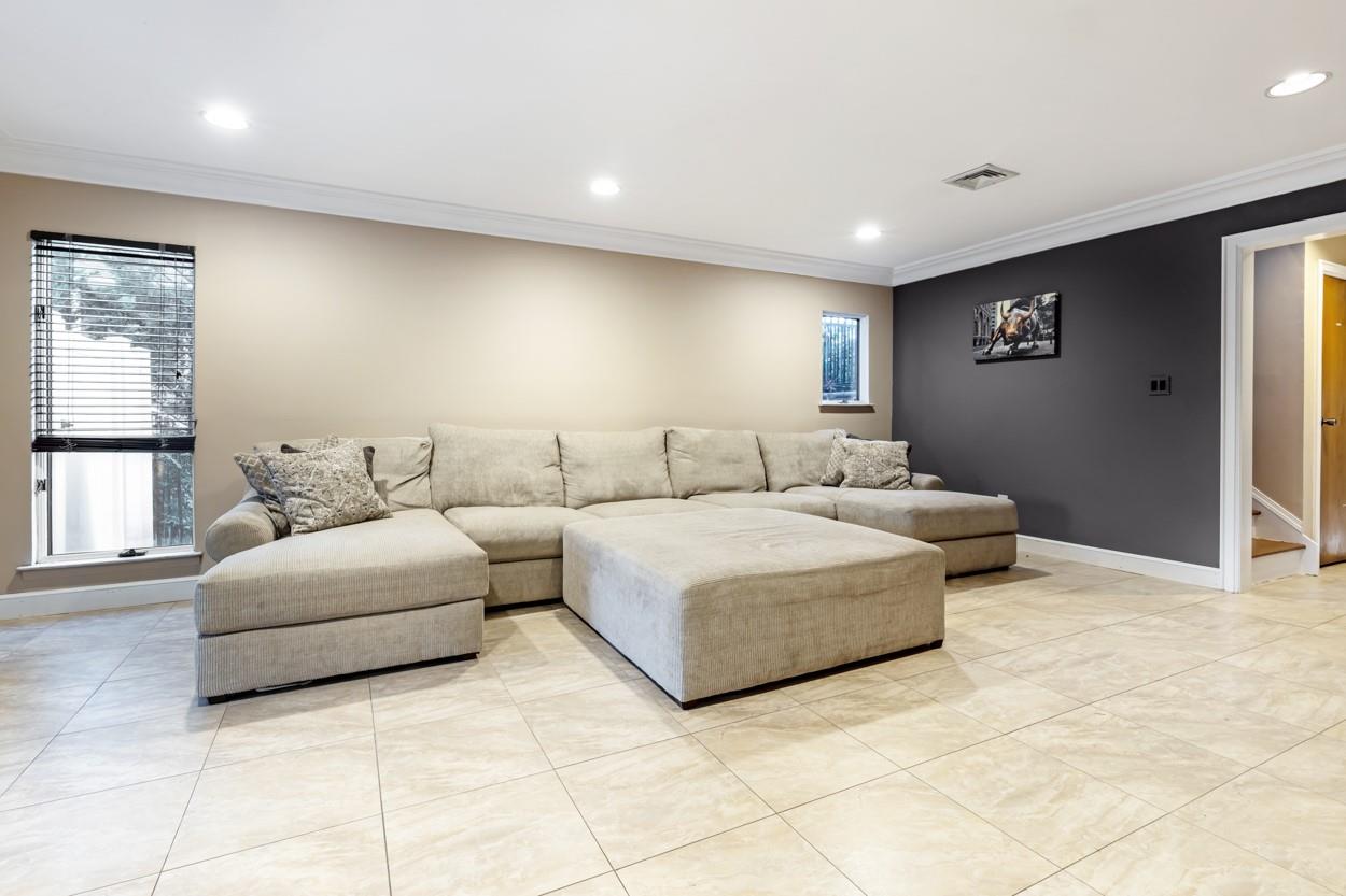 135 Ocean Avenue, Massapequa, New York image 22