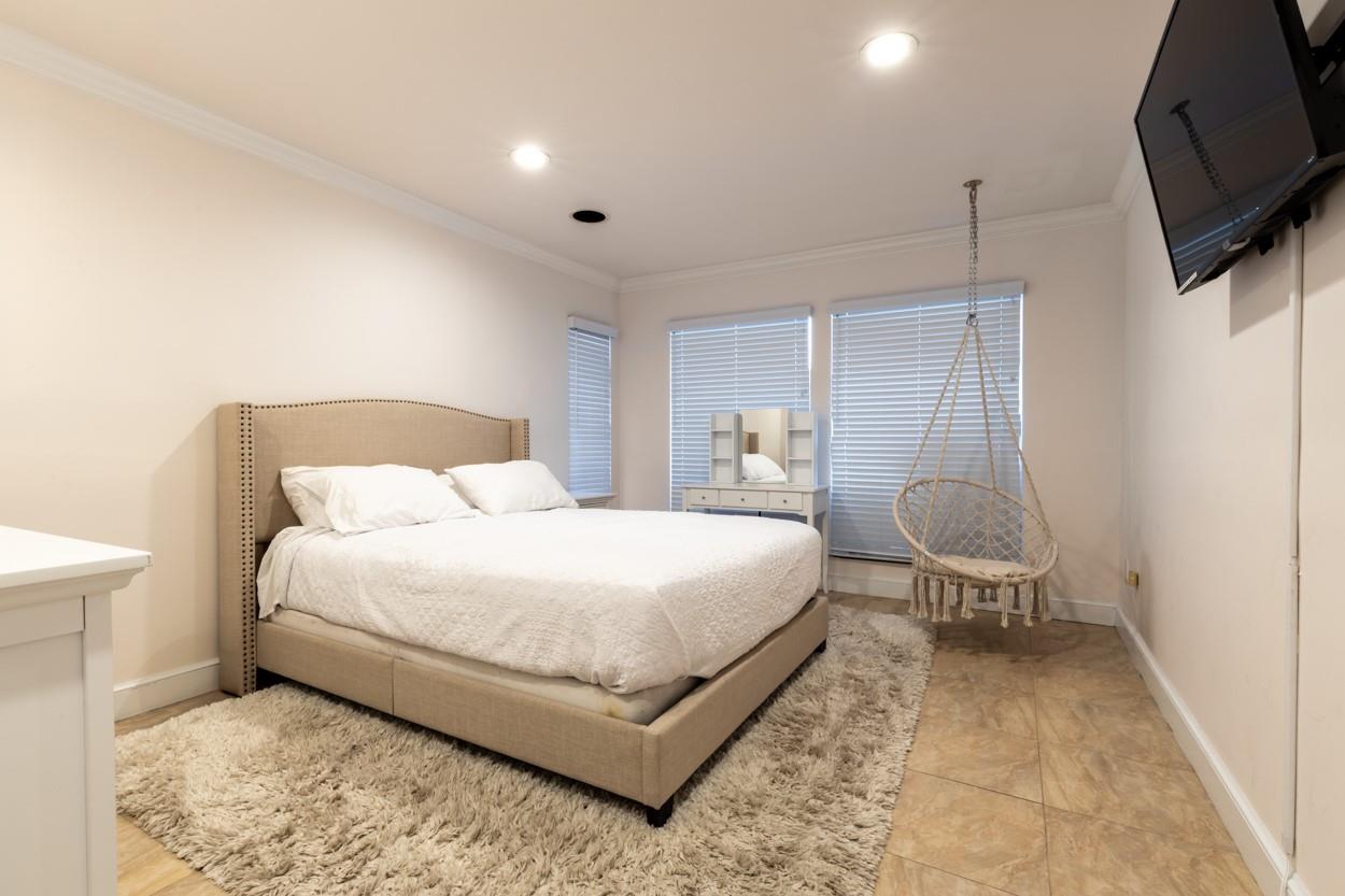 135 Ocean Avenue, Massapequa, New York image 23