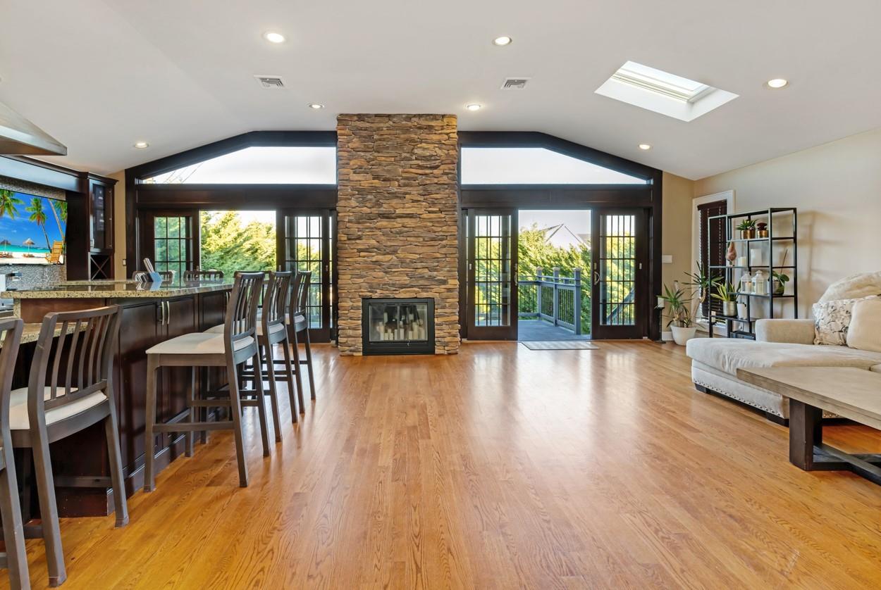 135 Ocean Avenue, Massapequa, New York image 3