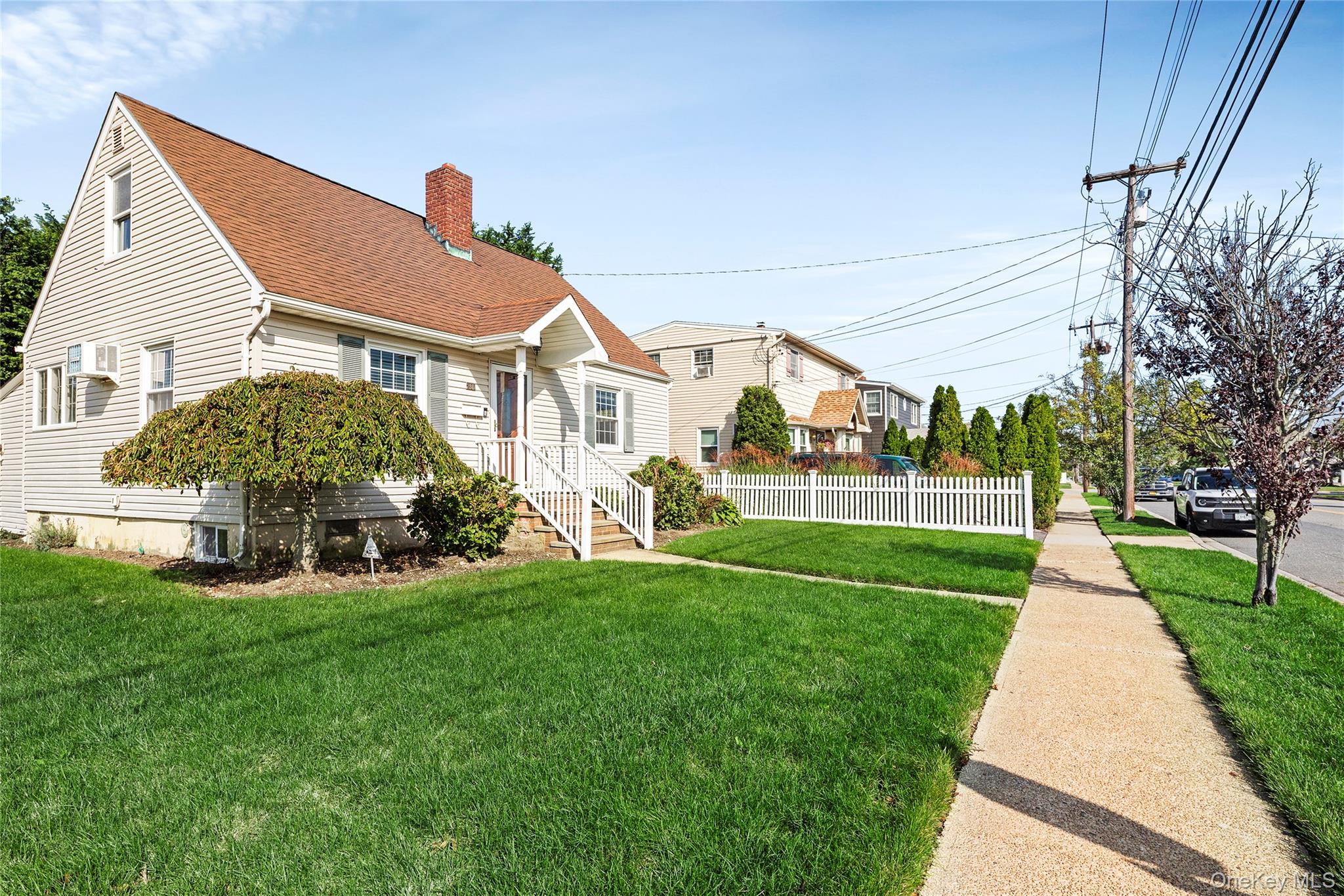 200 Forest Avenue