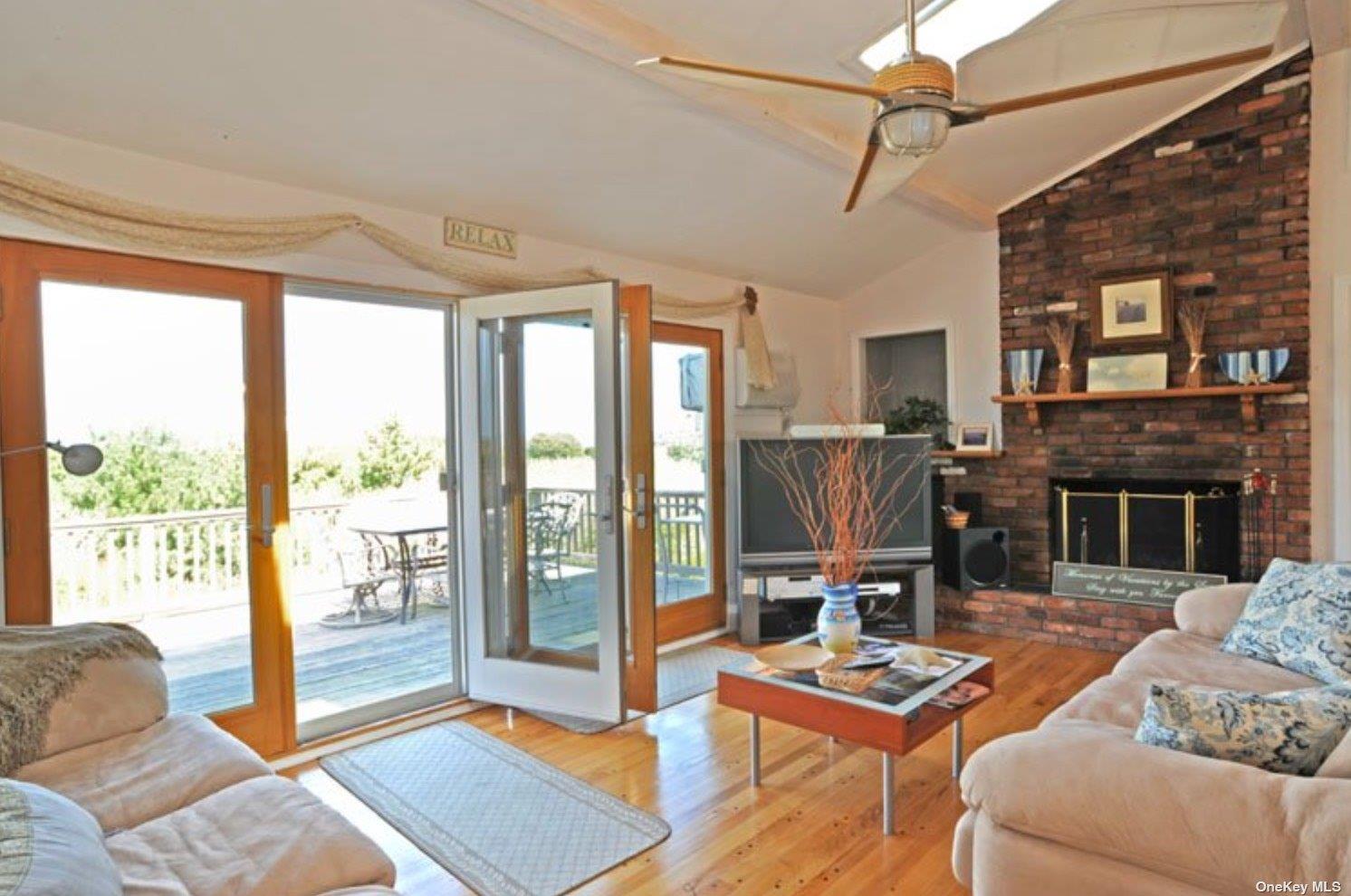 900 Dune Road