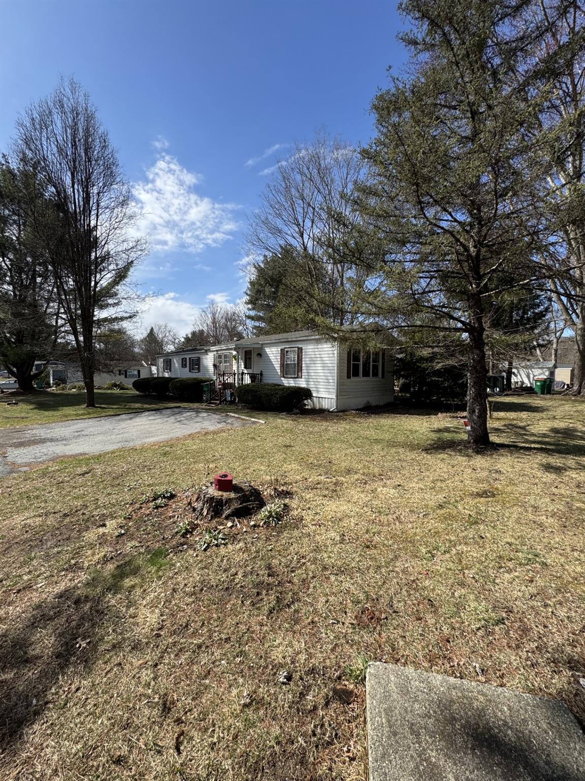 30 Elm Lane, Pleasant Valley, New York image 2