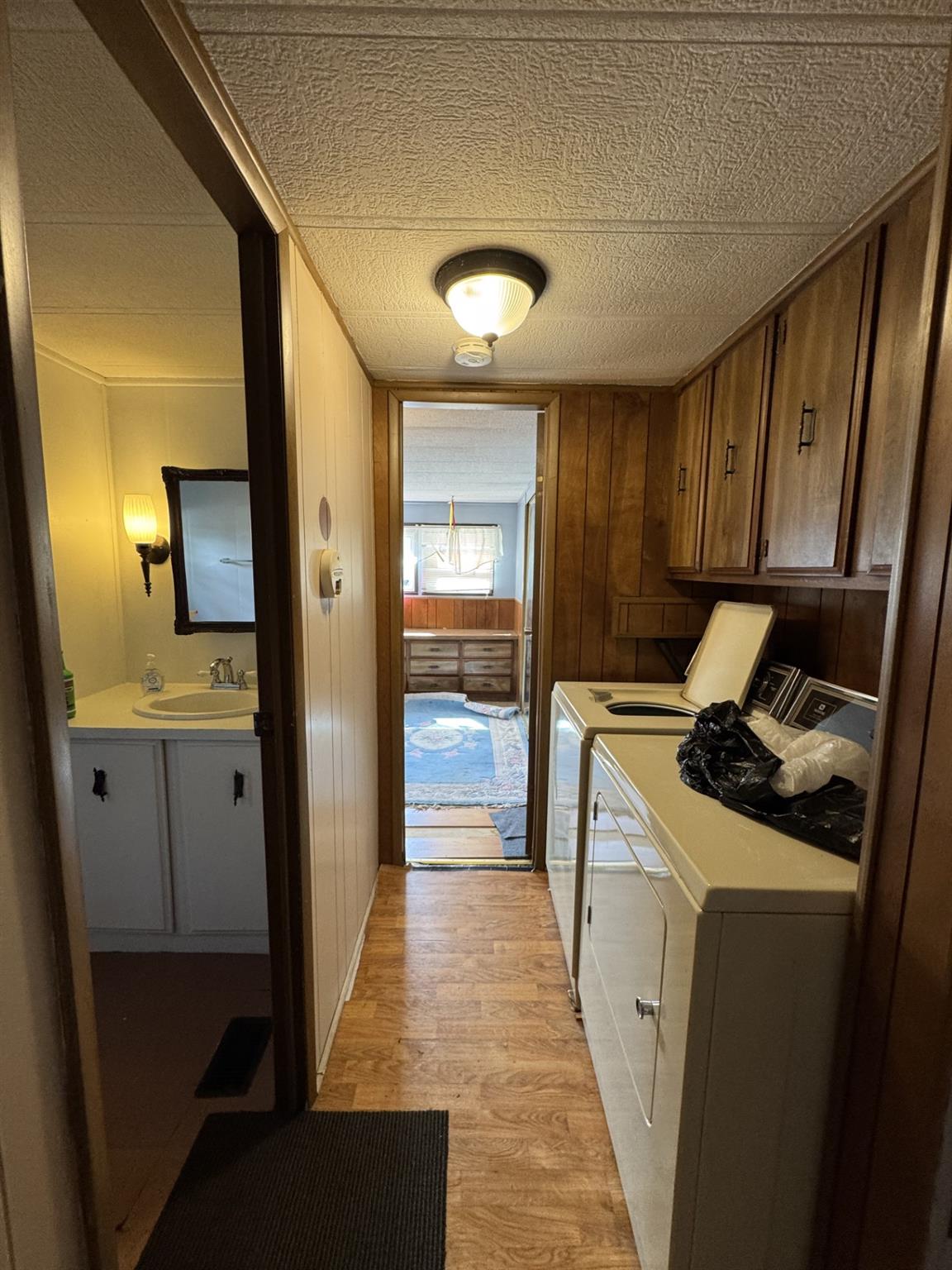 30 Elm Lane, Pleasant Valley, New York image 7