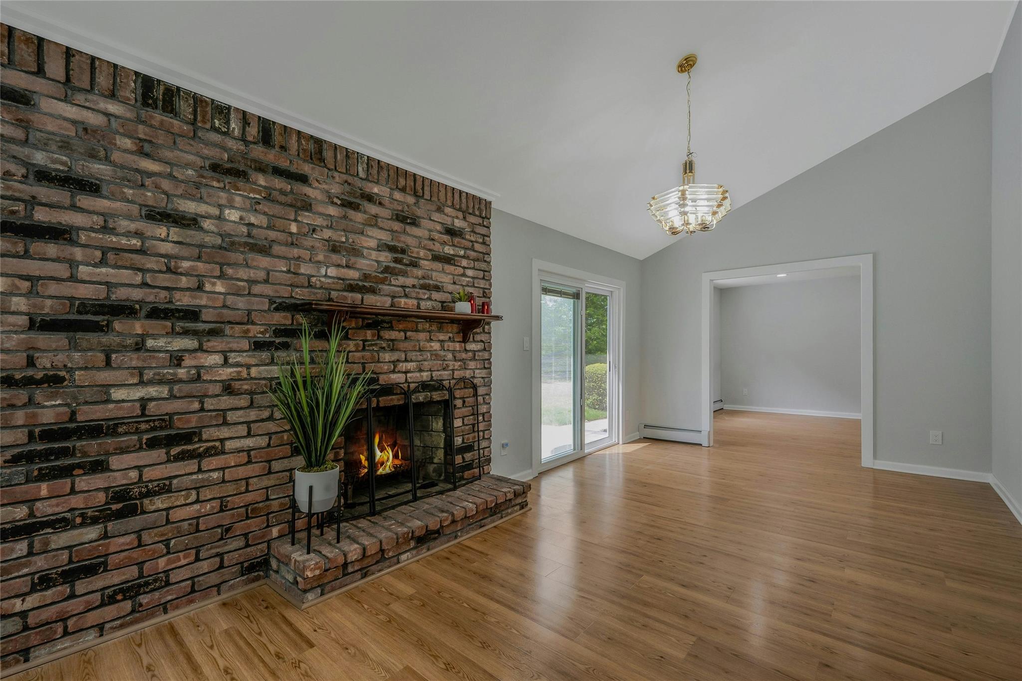 14 Home Drive, Medford, New York image 18