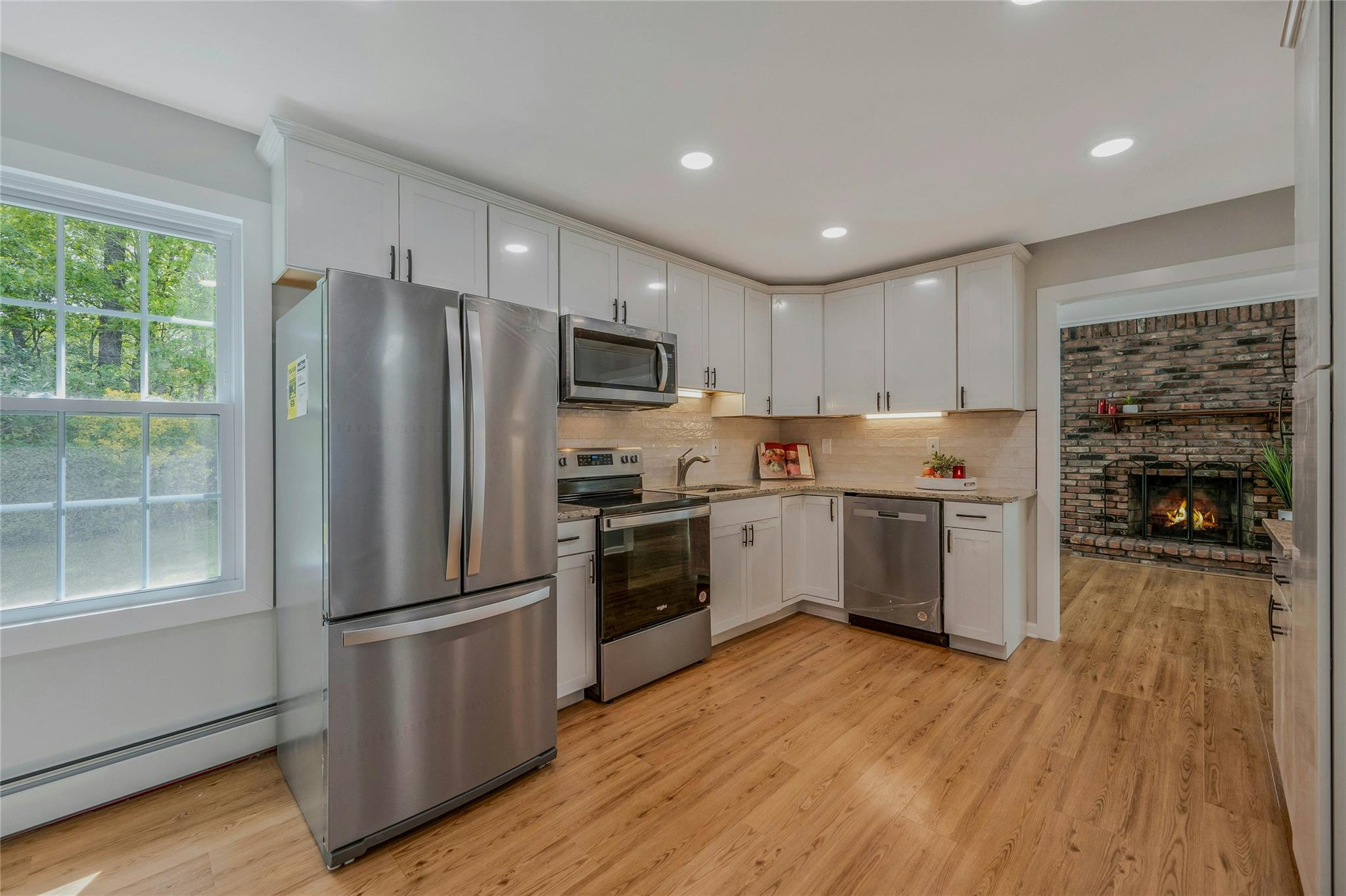 14 Home Drive, Medford, New York image 13