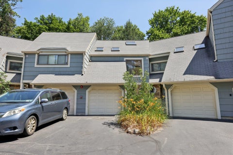 Photo for 283 Treetop Circle