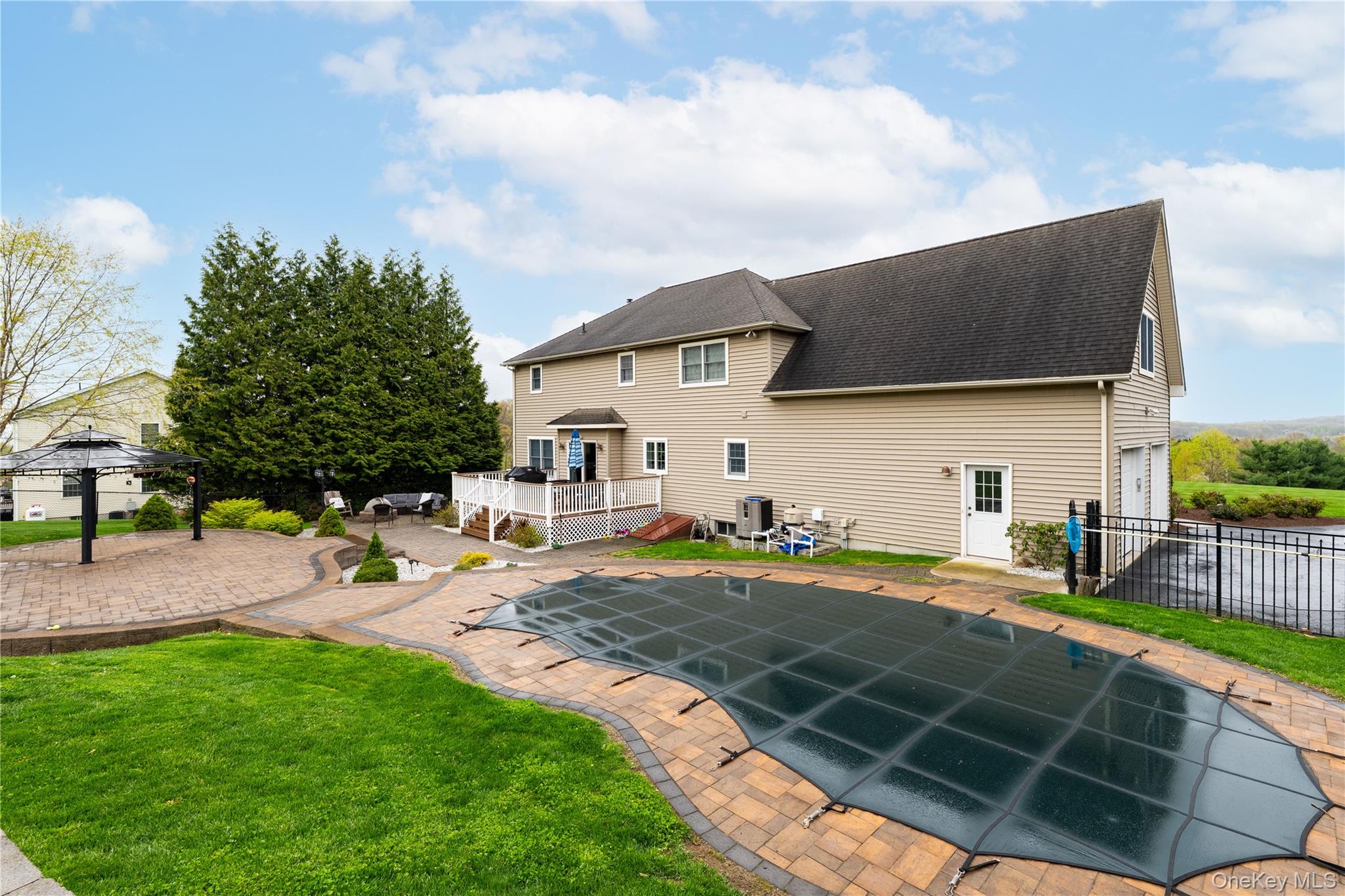 60 Idlewild Road