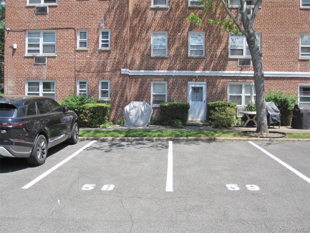 Photo of 125 N Washington Avenue #55, Hartsdale, NY 10530 (MLS # 1002845)