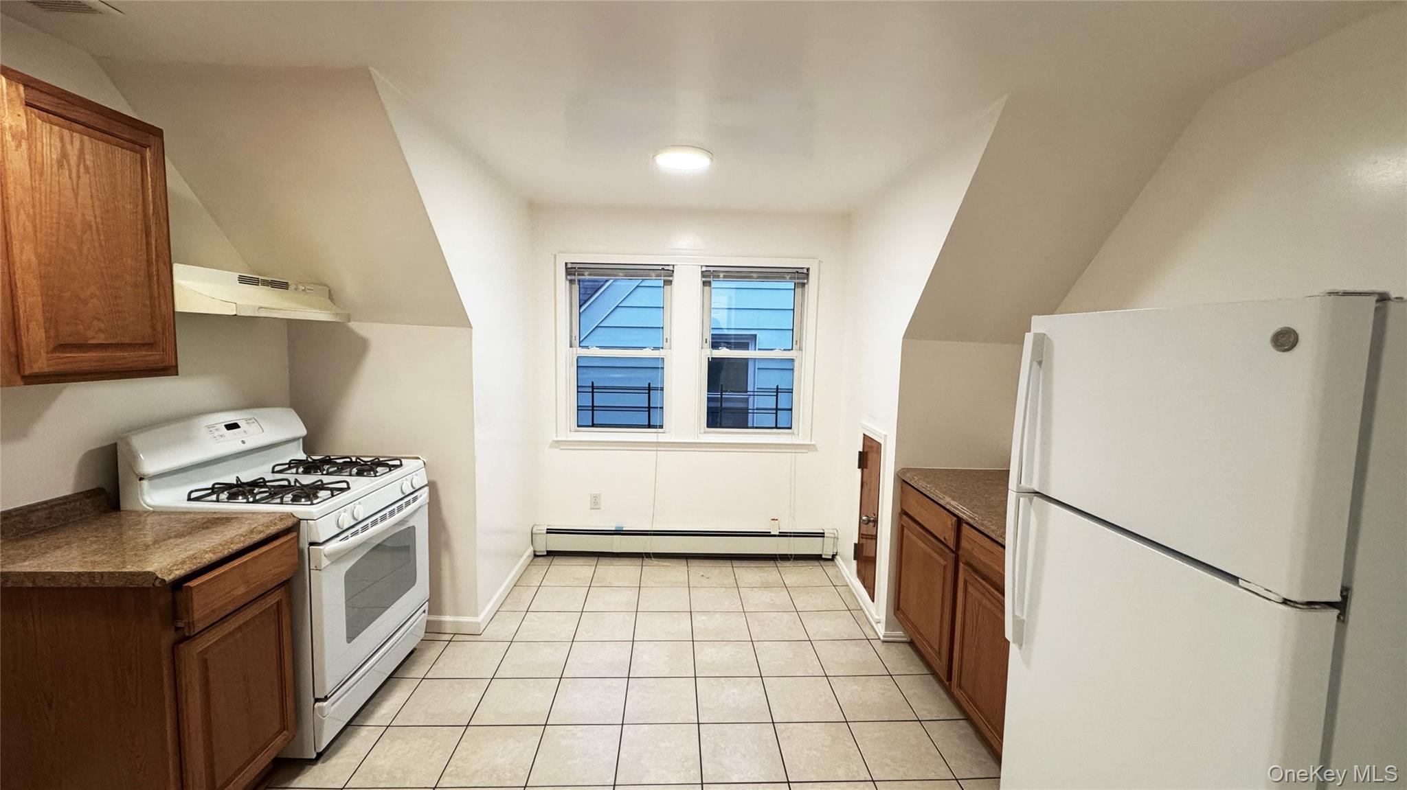 29 S Terrace Avenue