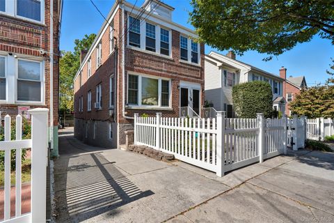 1395 Kearney Avenue Bronx NY 10465