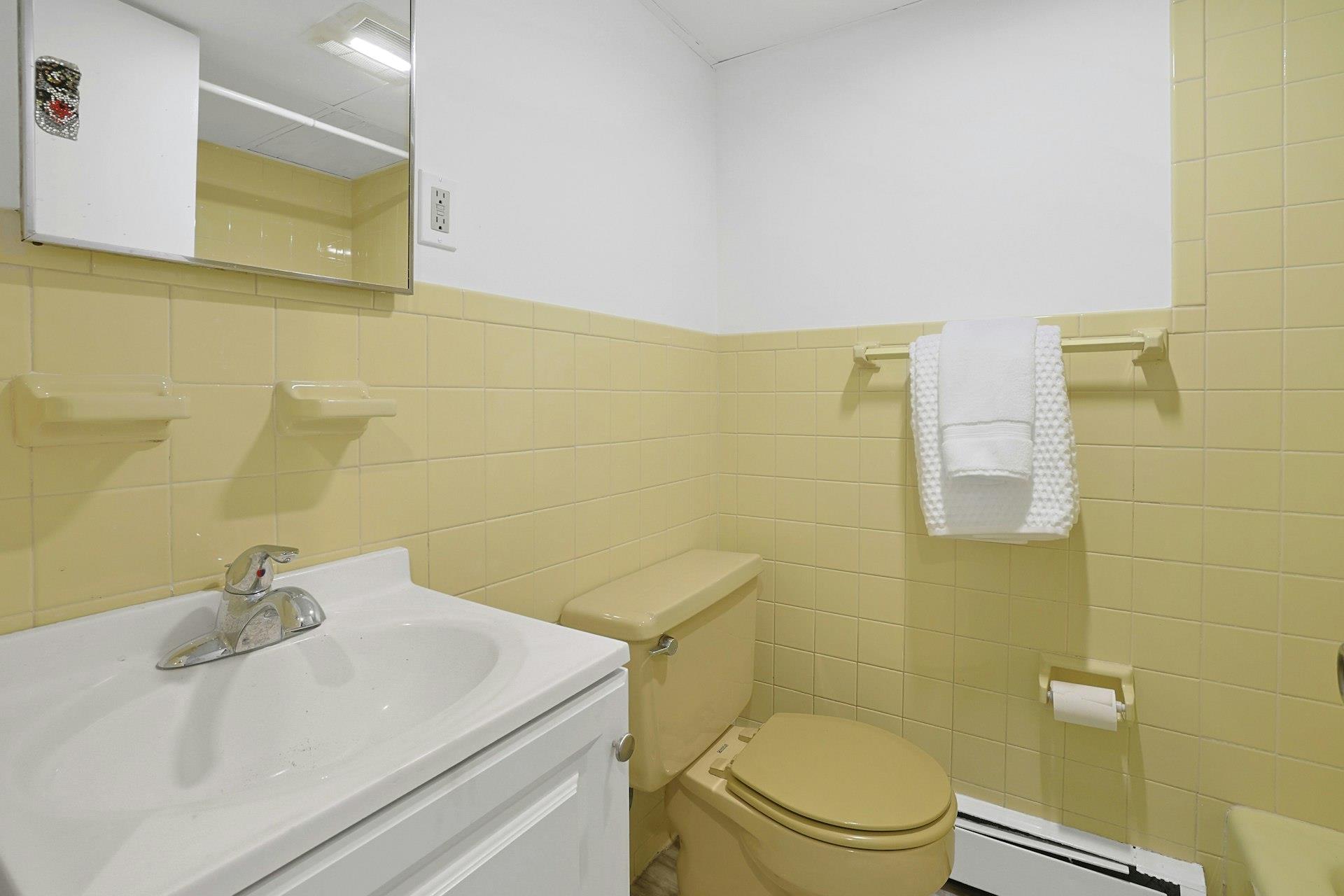 53 Belmont Avenue, New Rochelle, New York image 16