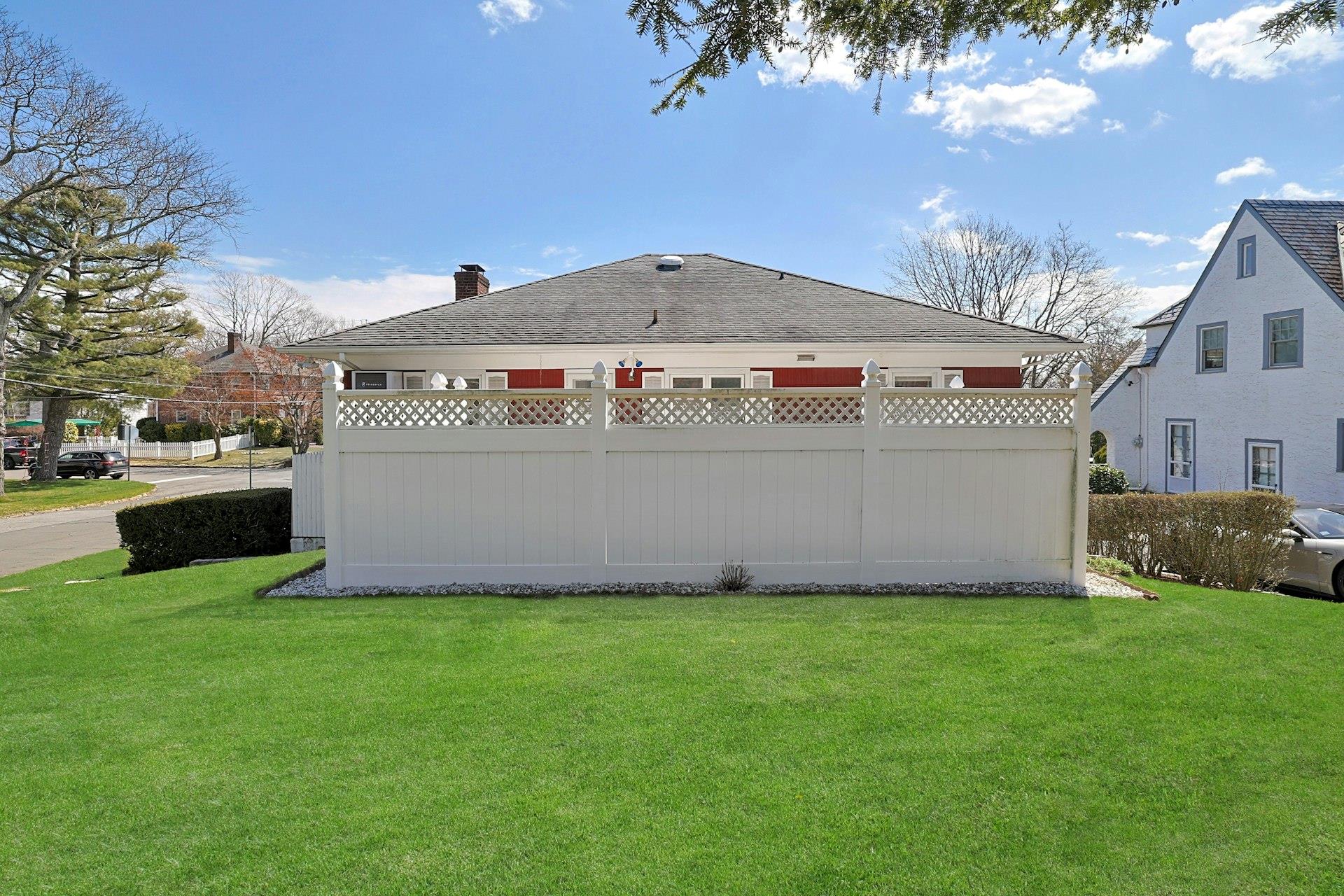 53 Belmont Avenue, New Rochelle, New York image 20