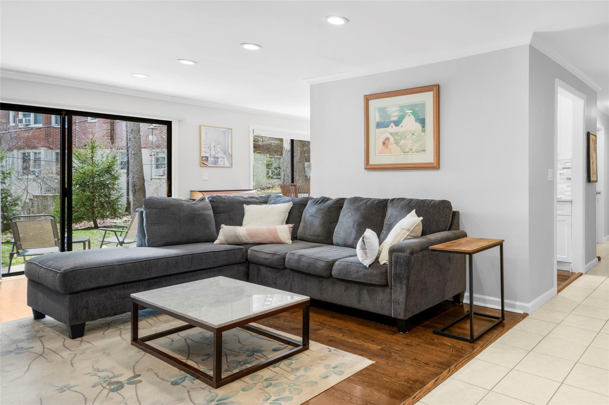 555 Central Park Avenue #102, Scarsdale, New York image 3