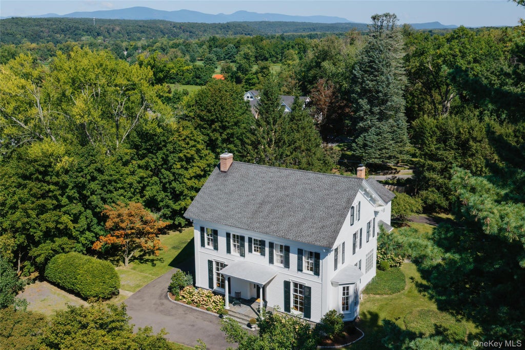 Photo of 238 Wrentham Street, Kingston, NY 12401 (MLS # 1049375)