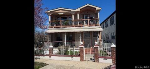 Multifamily For Sale - 23-50 Oceancrest Blvd<br/> Far Rockaway, NY 11691