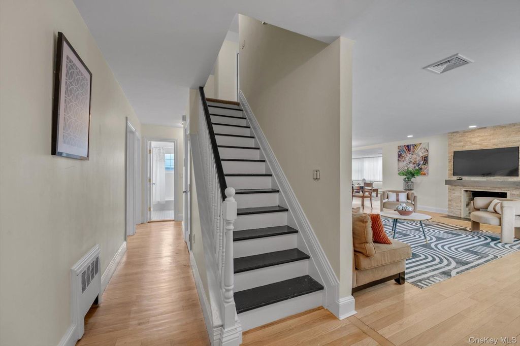 Photo of 10 Thompson Drive, East Rockaway, NY 11518 (MLS # 978046)