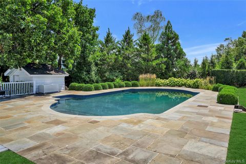 Photo of 1314 Flagler Drive, Mamaroneck, NY 10543 (MLS # 986437)