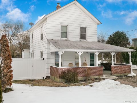 49 Academy Street Patchogue NY 11772