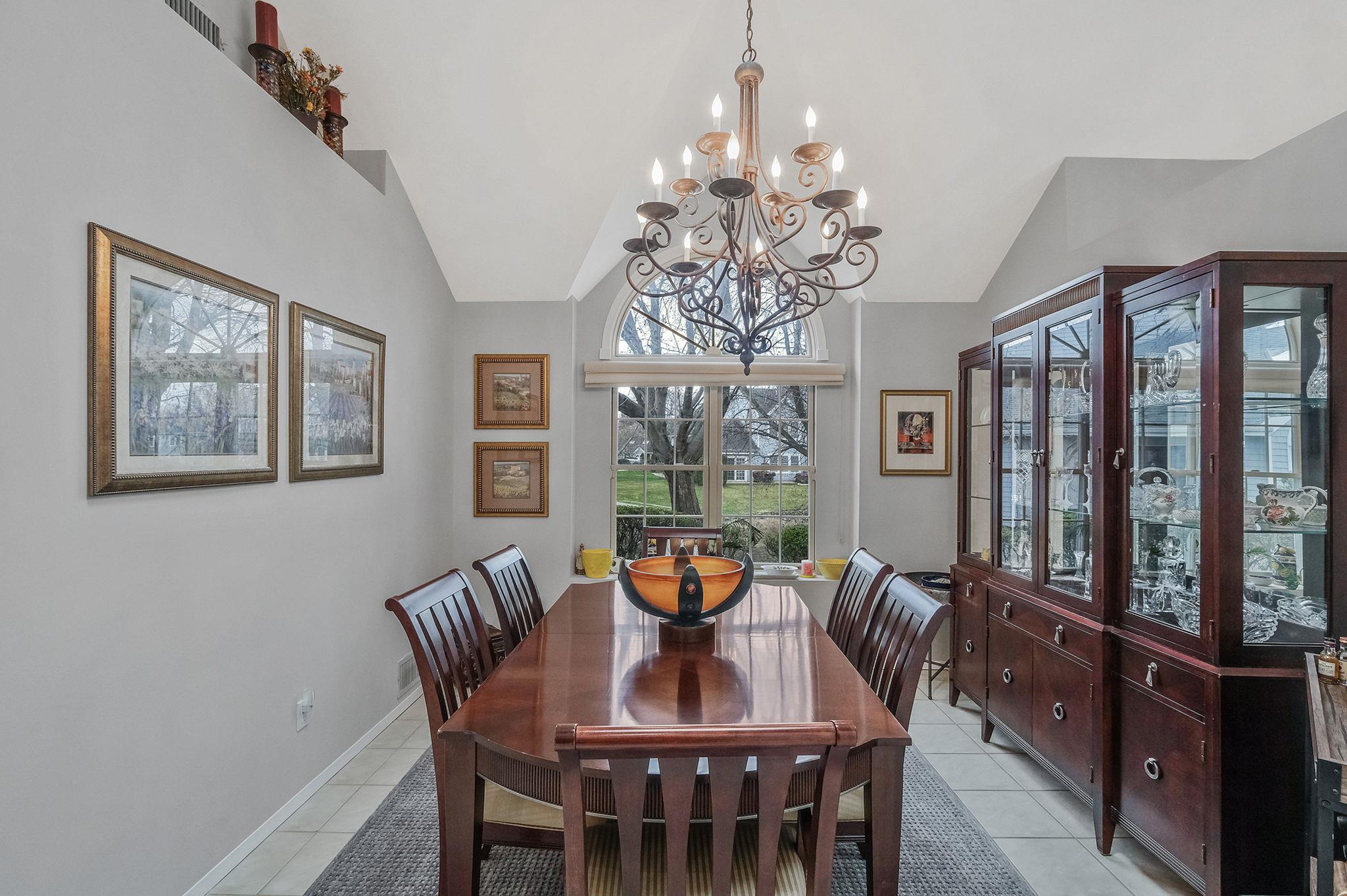 158 Lakebridge Drive, Kings Park, New York image 20