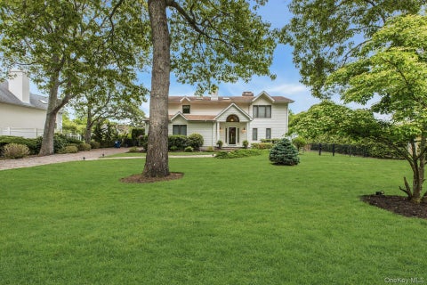 Homes For Sale - 6 Mill Pond Road<br/> Hampton Bays, NY 11946