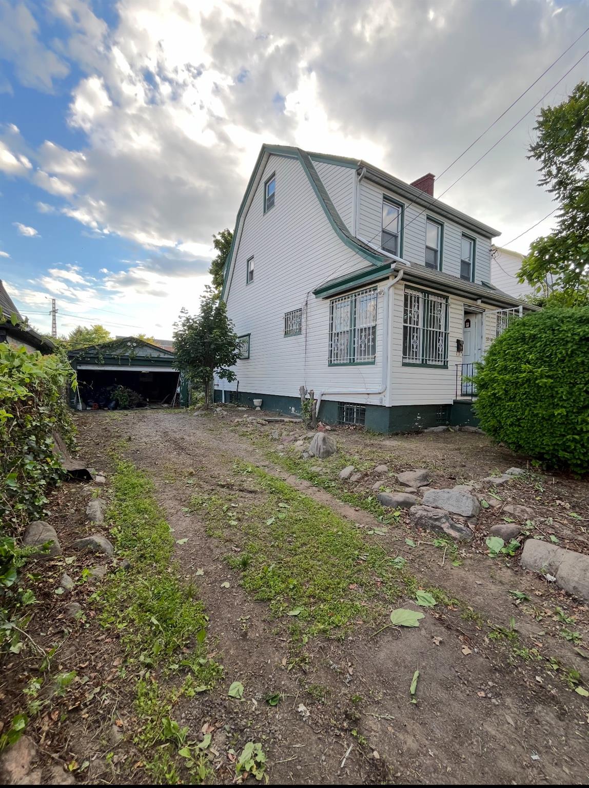 55-08 Haspel Street, Elmhurst, New York image 4