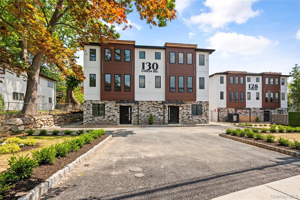 Photo of 130 Union Road #201, Spring Valley, NY 10977 (MLS # 1004883)