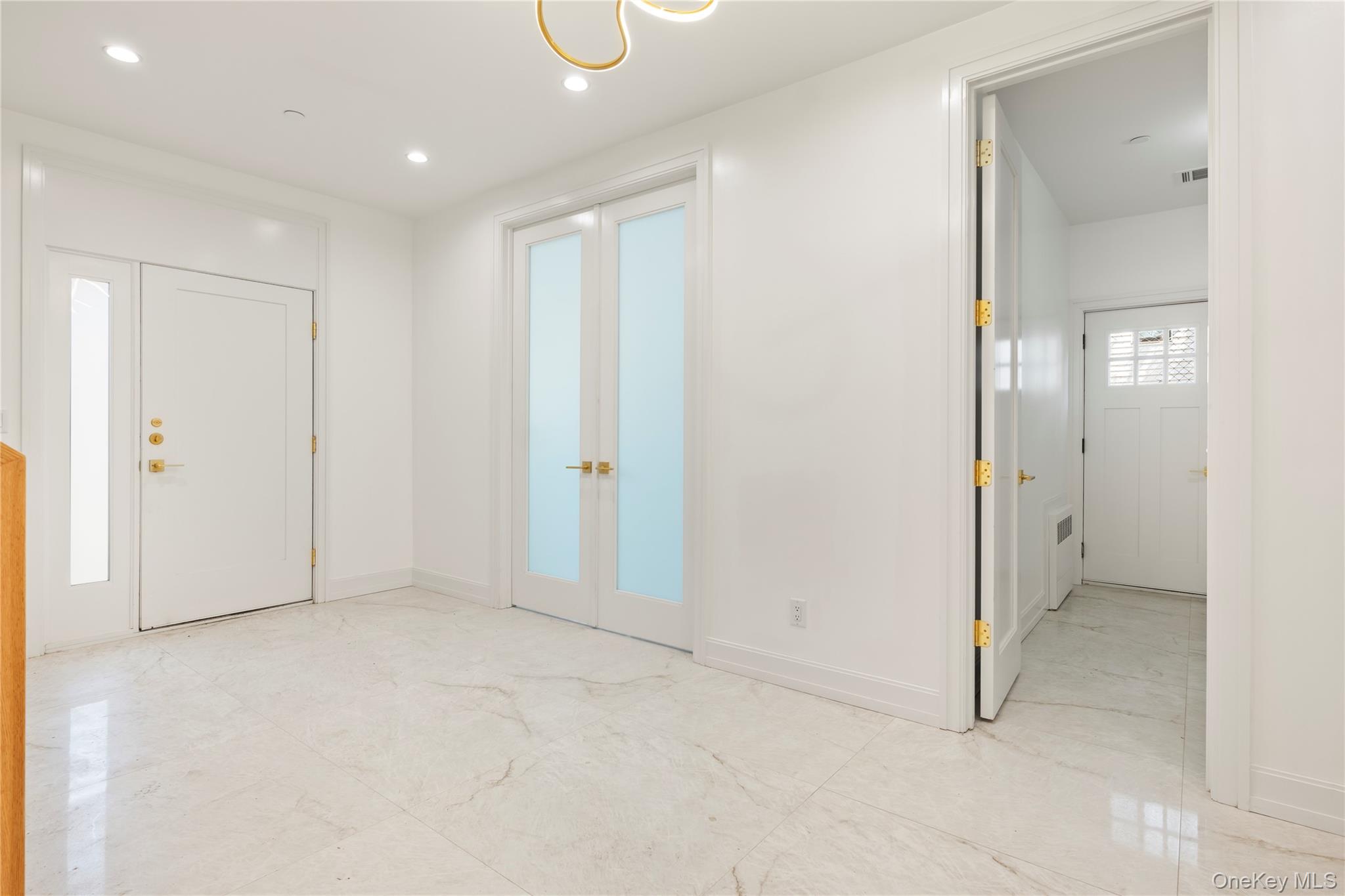 130 Union Road 201
