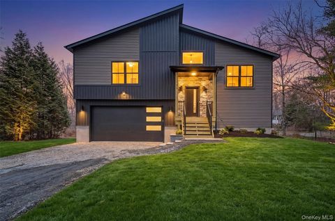 TBD Crawford Street Pine Bush NY 12566