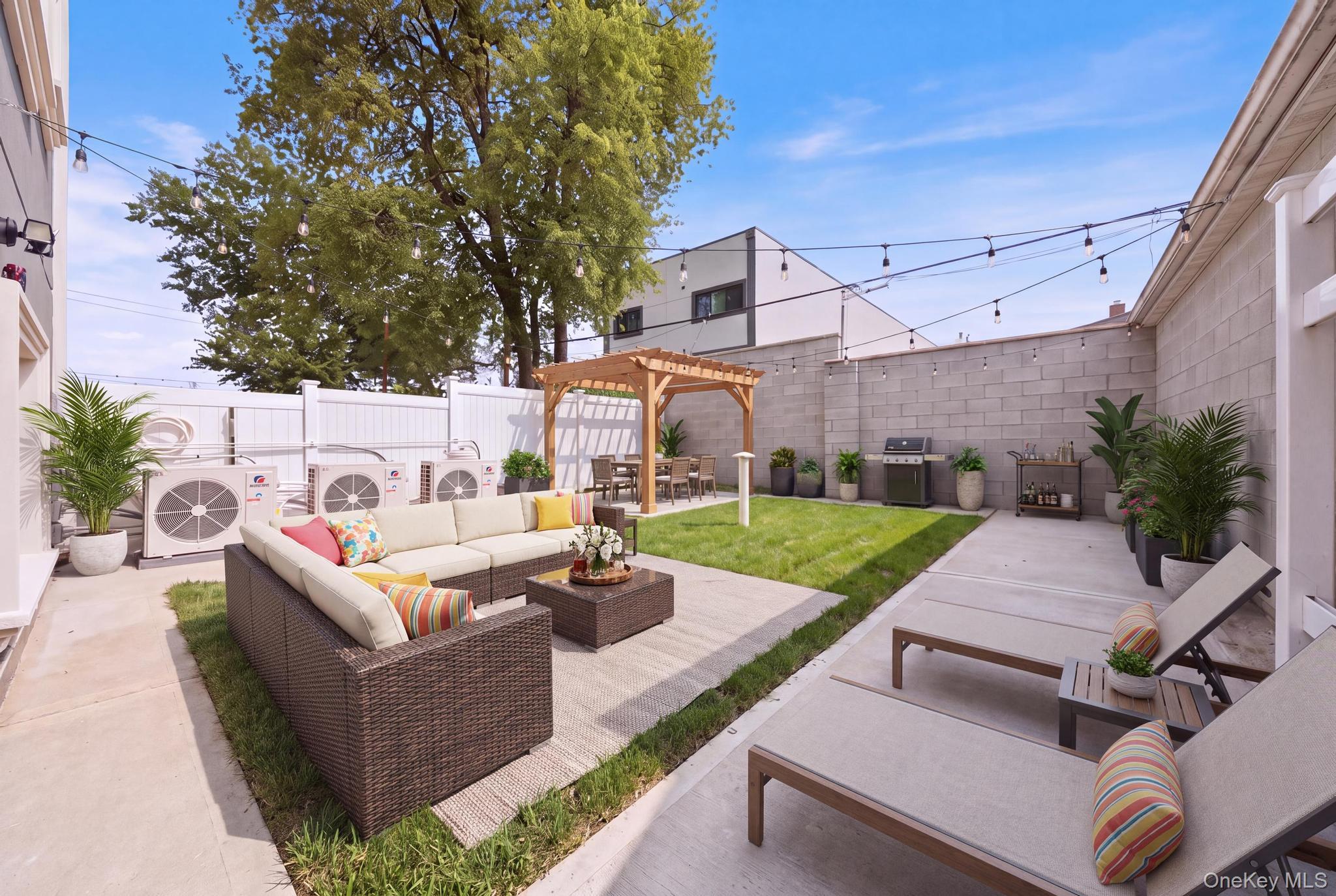 207 Hale Avenue