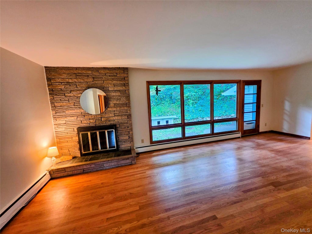 Photo of 80 Colburn Drive, Poughkeepsie, NY 12603 (MLS # 1045349)
