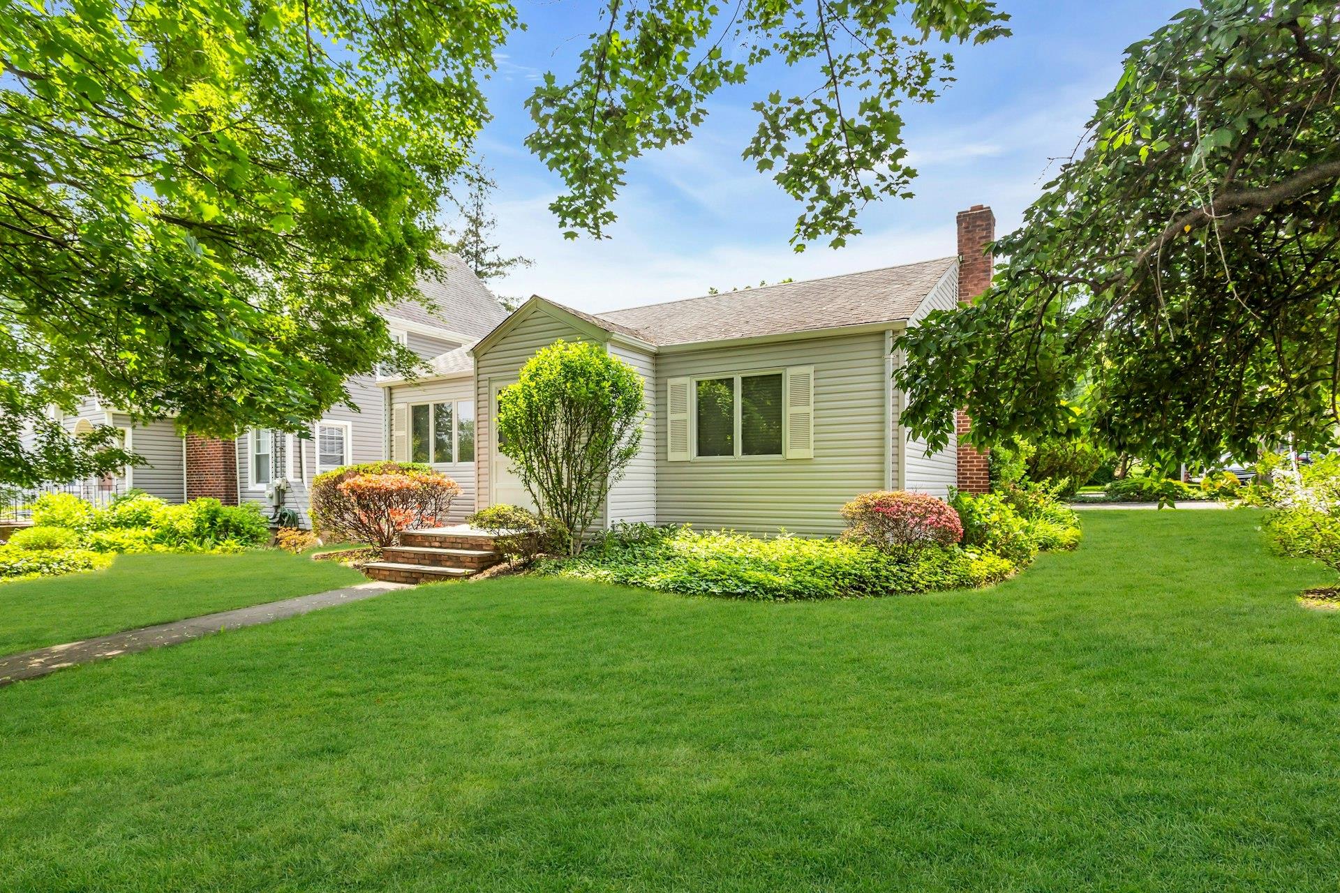 26 1/2 Ellwood Street