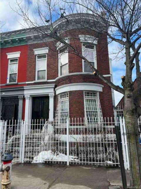 Homes For Sale - 861 Manida Street<br/> Bronx, NY 10474