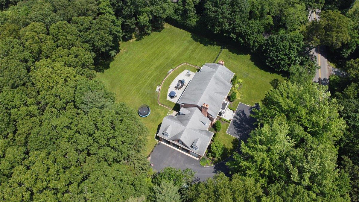 1616 Stewart Lane