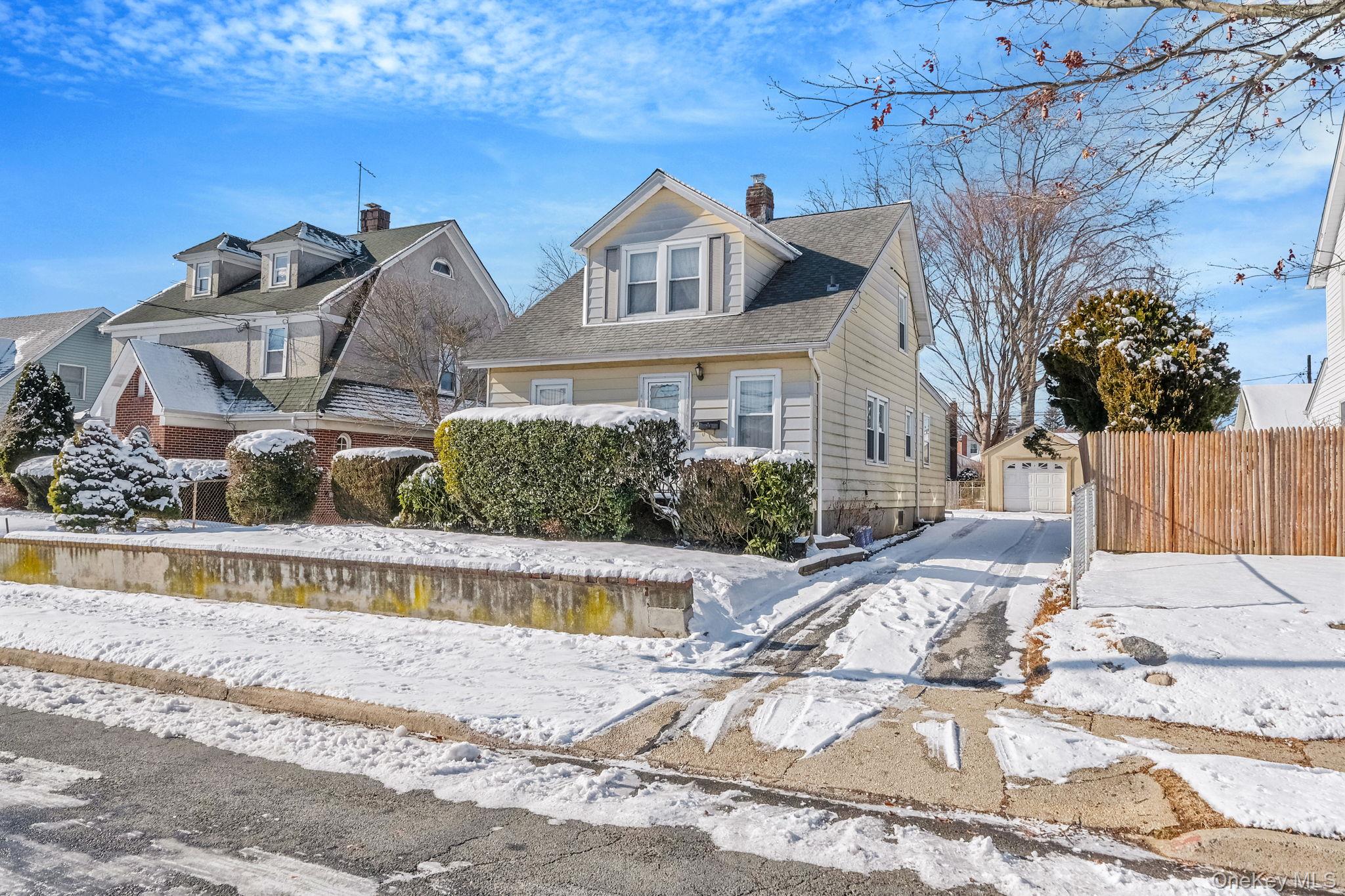 36 Frost Pond Road