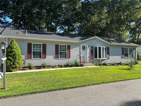 1407 Middle Road Unit 22, Calverton, NY 11933 - MLS#: 882526