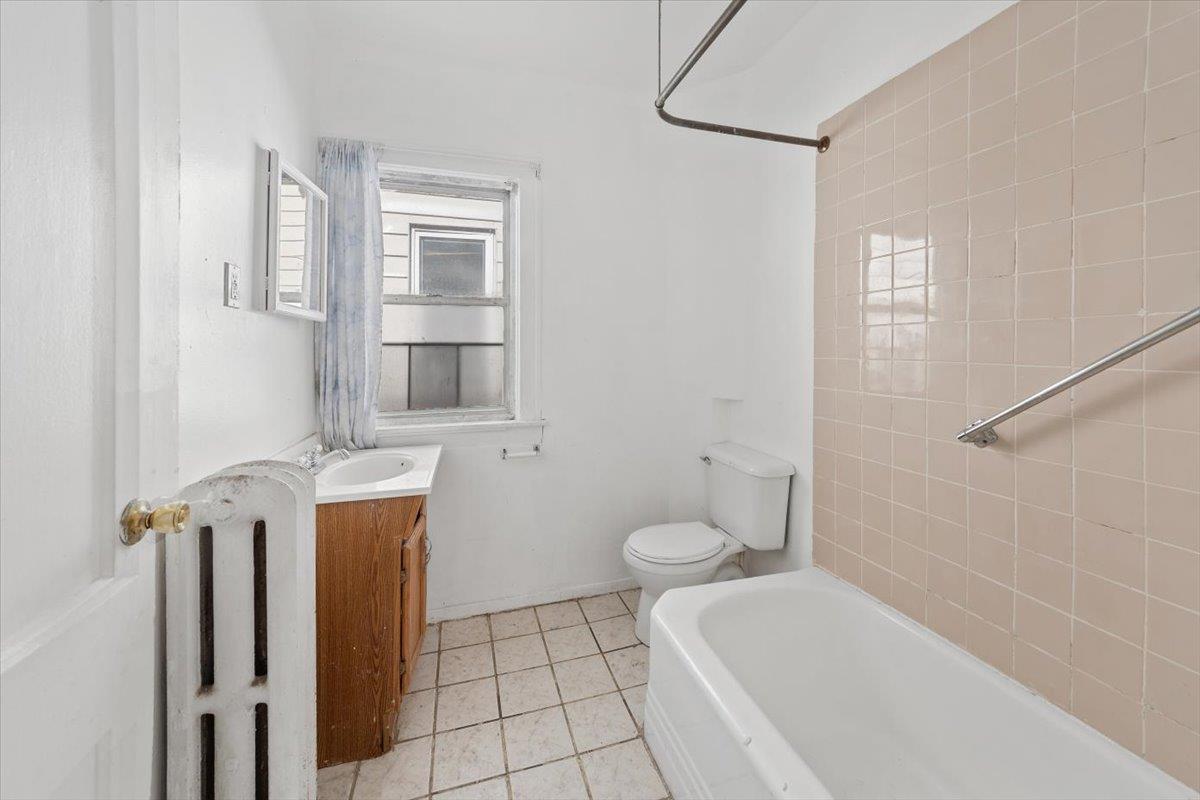 3372 Fort Independence Street, Bronx, Florida image 16