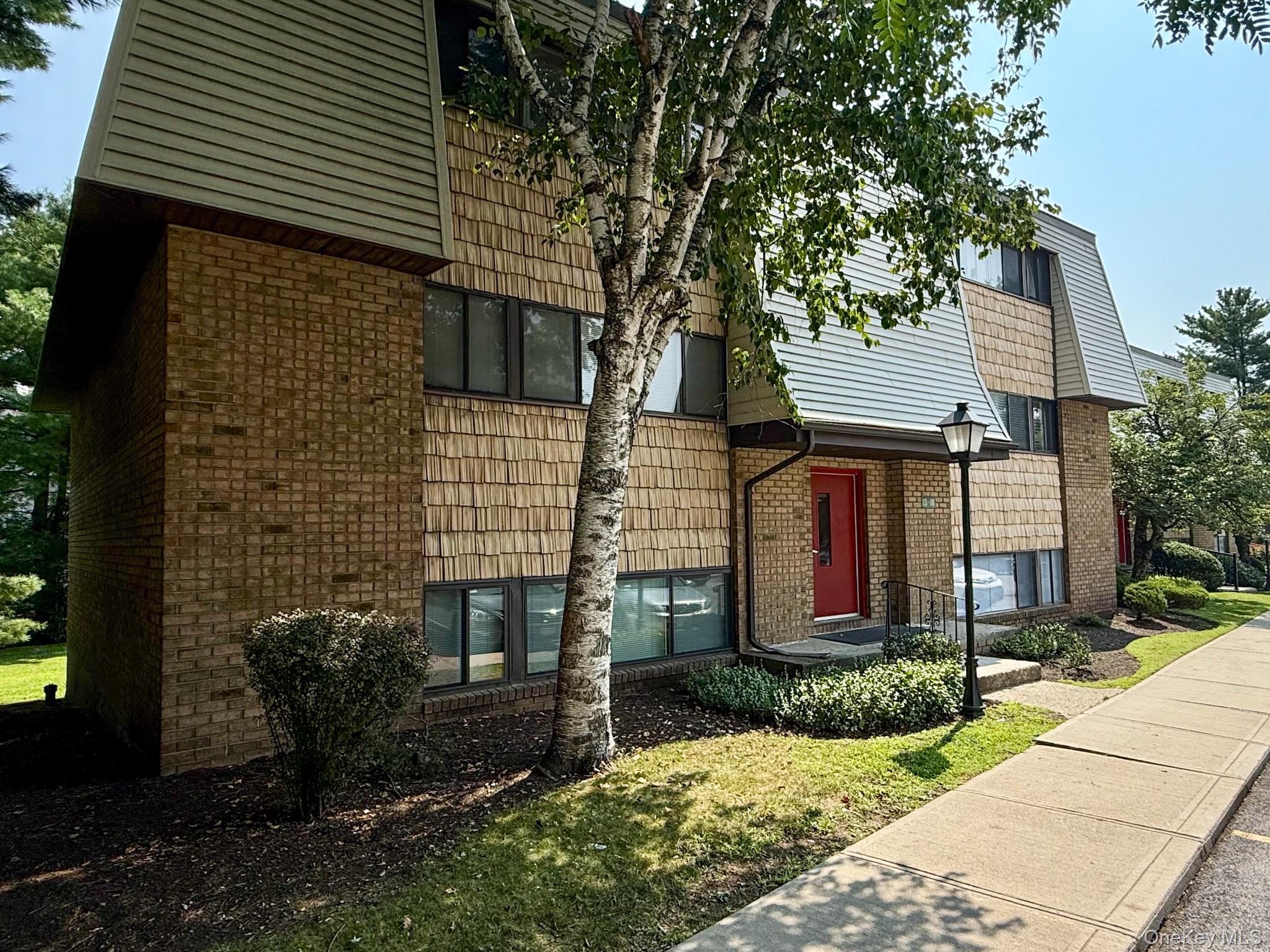 20 Pierces Road 13
