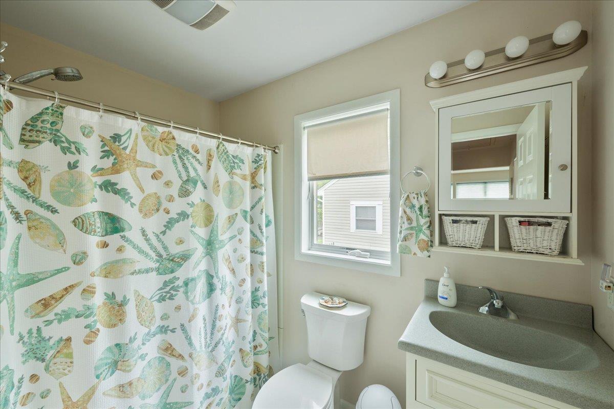 15 Patchogue Street, Patchogue, New York image 14