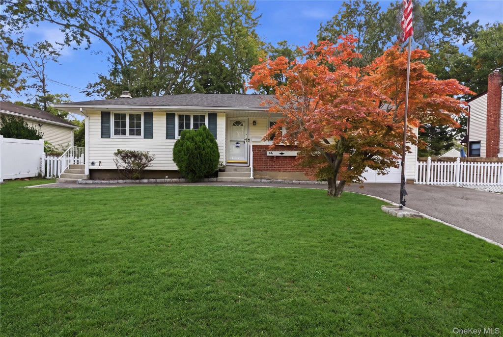 Photo of 56 Prairie Drive, North Babylon, NY 11703 (MLS # 1062455)