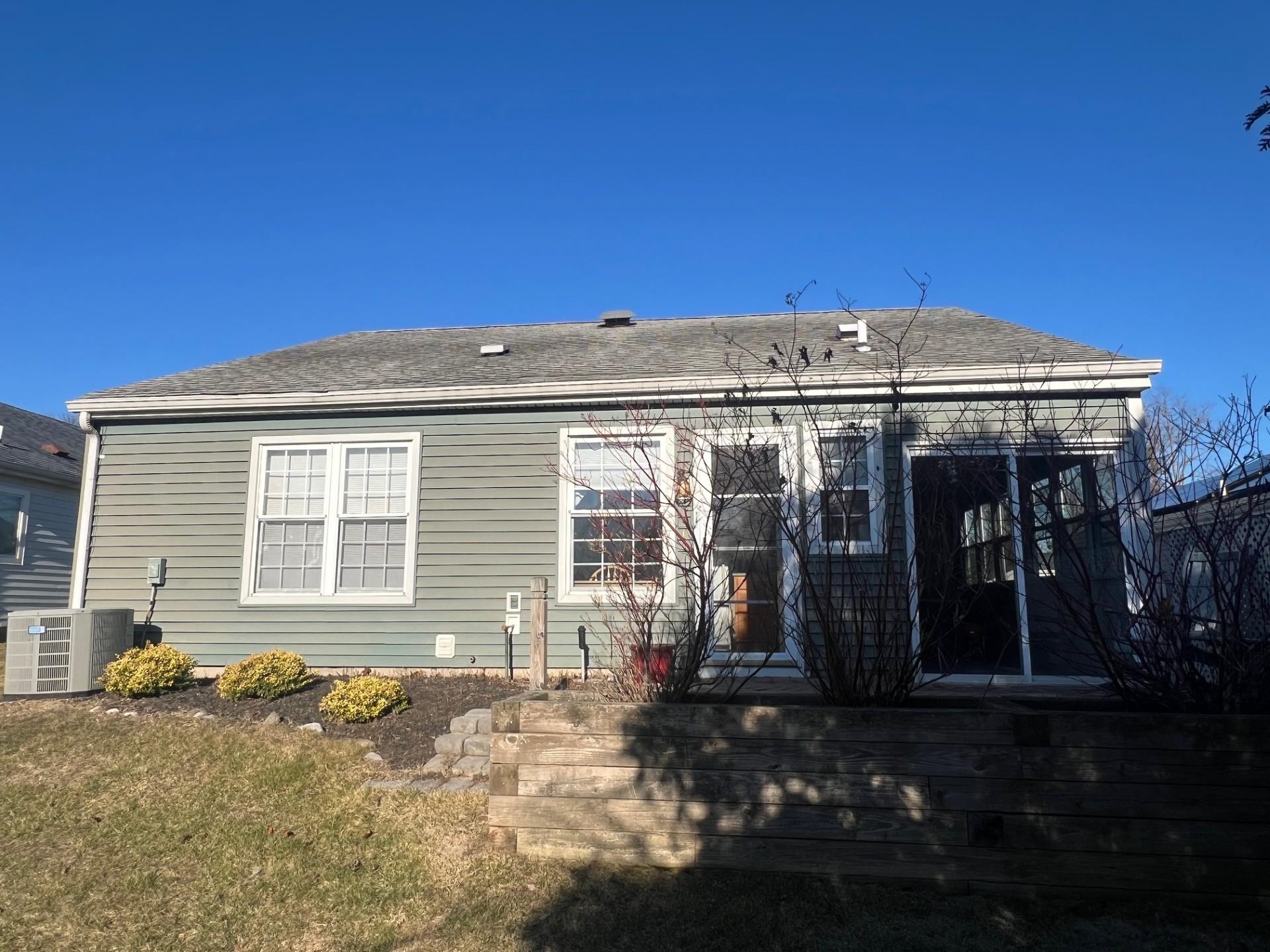 583 Stratford Lane, Ridge, New York image 18