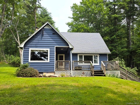 Homes For Sale - 220 Mail Road<br/> Barryville, NY 12719