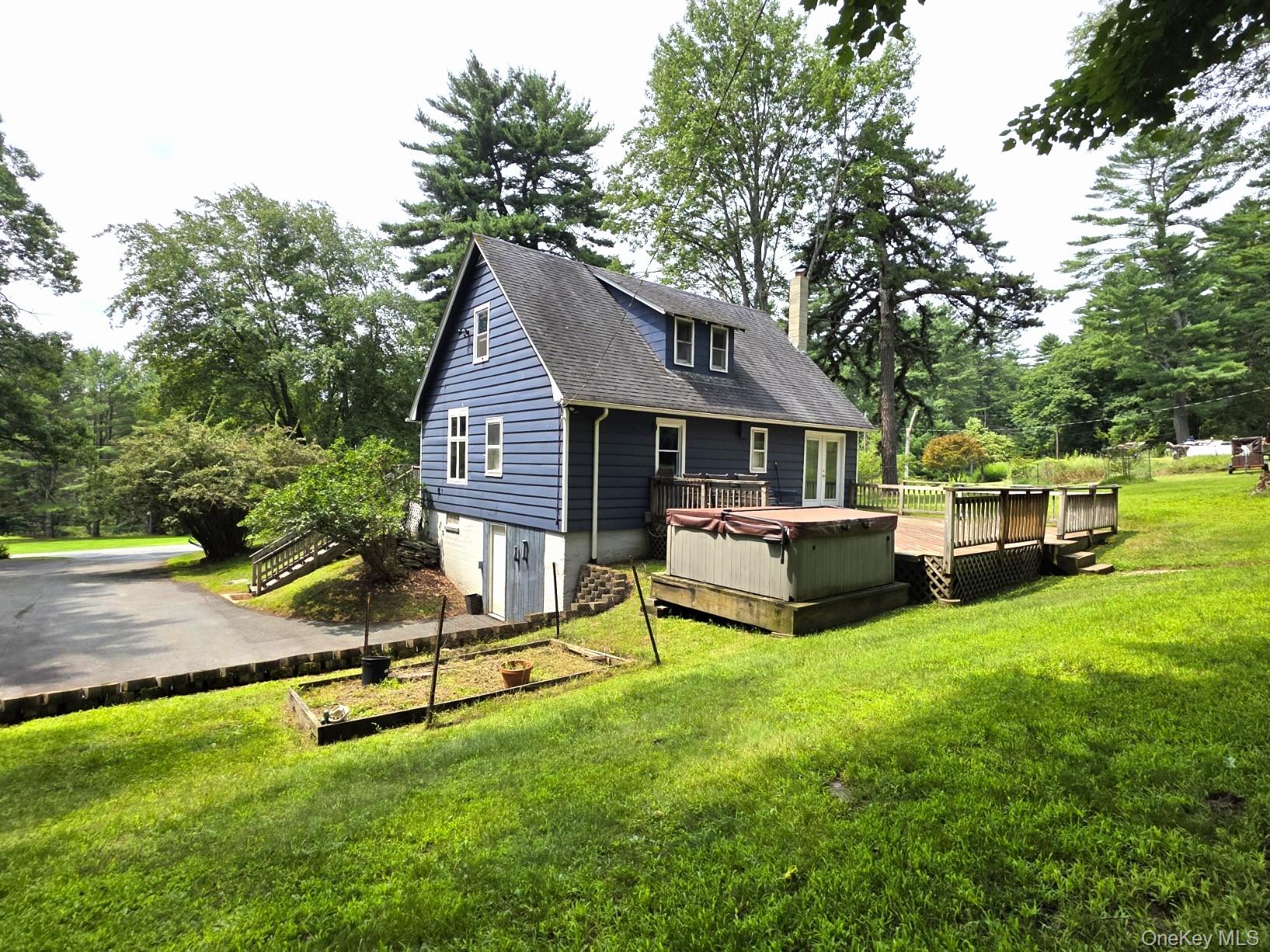 220 Mail Road