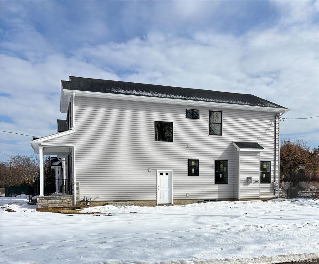 Photo of TBD Camp Avenue, North Merrick, NY 11566 (MLS # 951408)