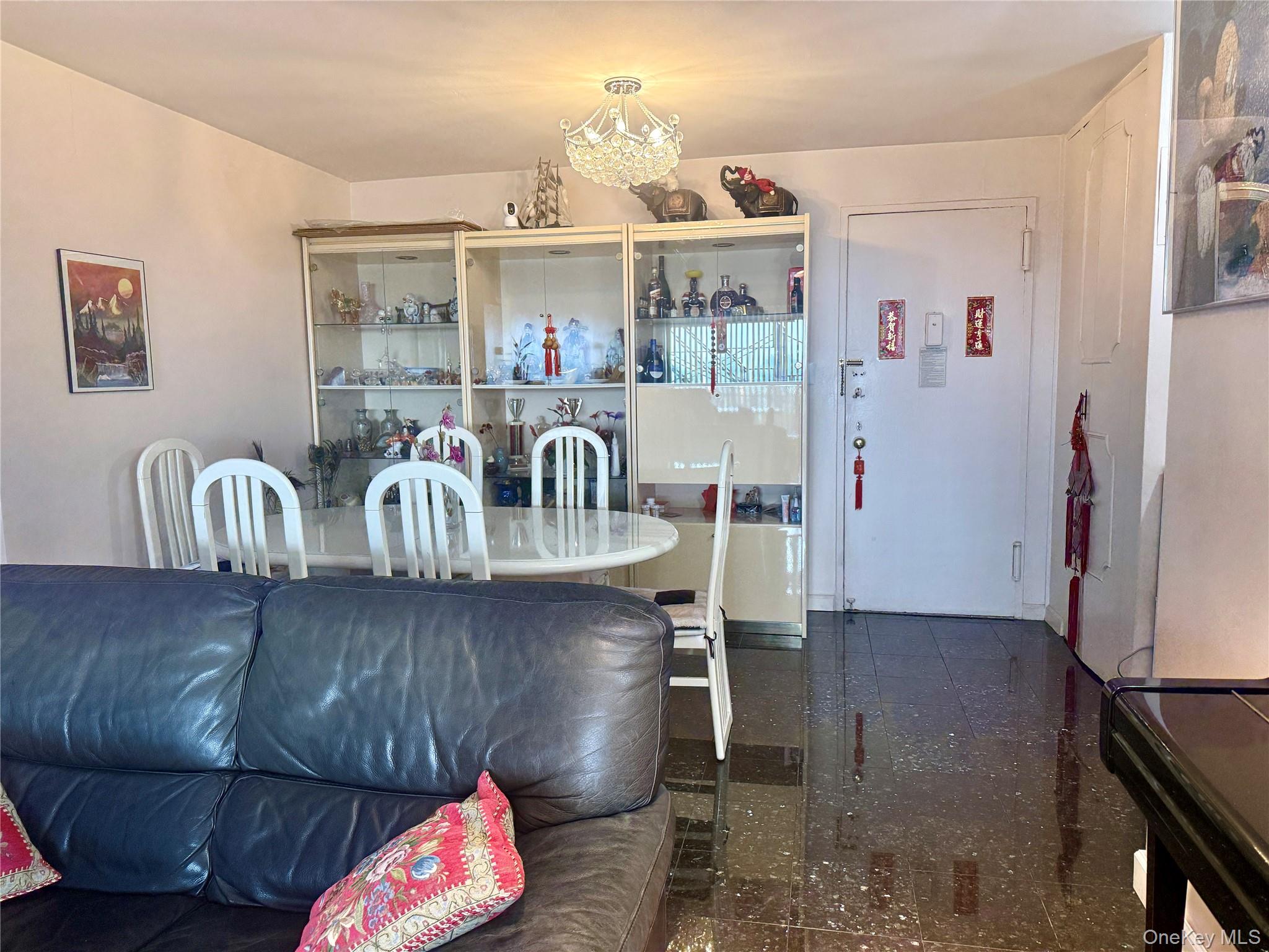 61-20 Grand Central Parkway A 1002