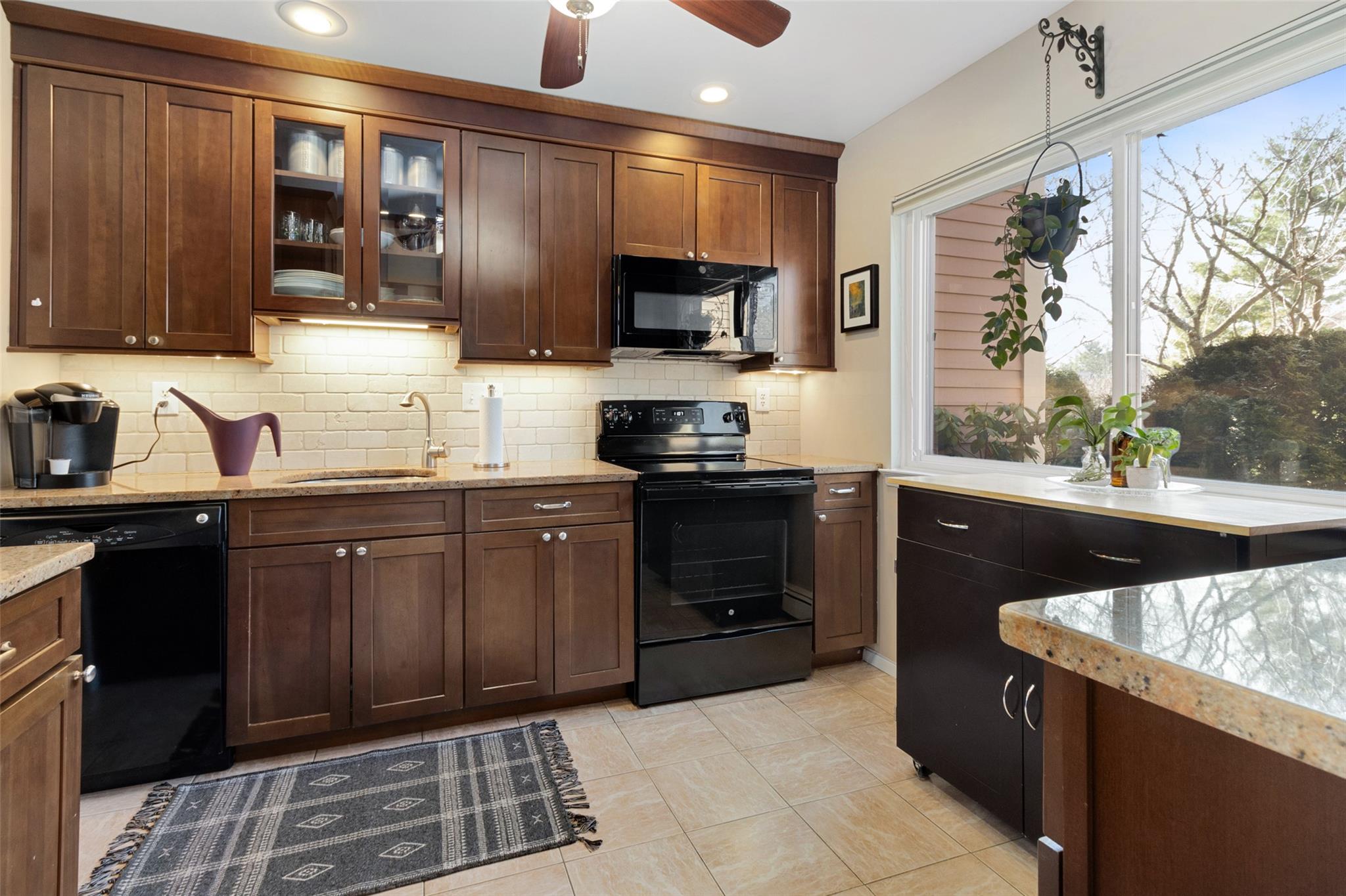 201 Ivy Hill Crescent, Rye Brook, New York image 5
