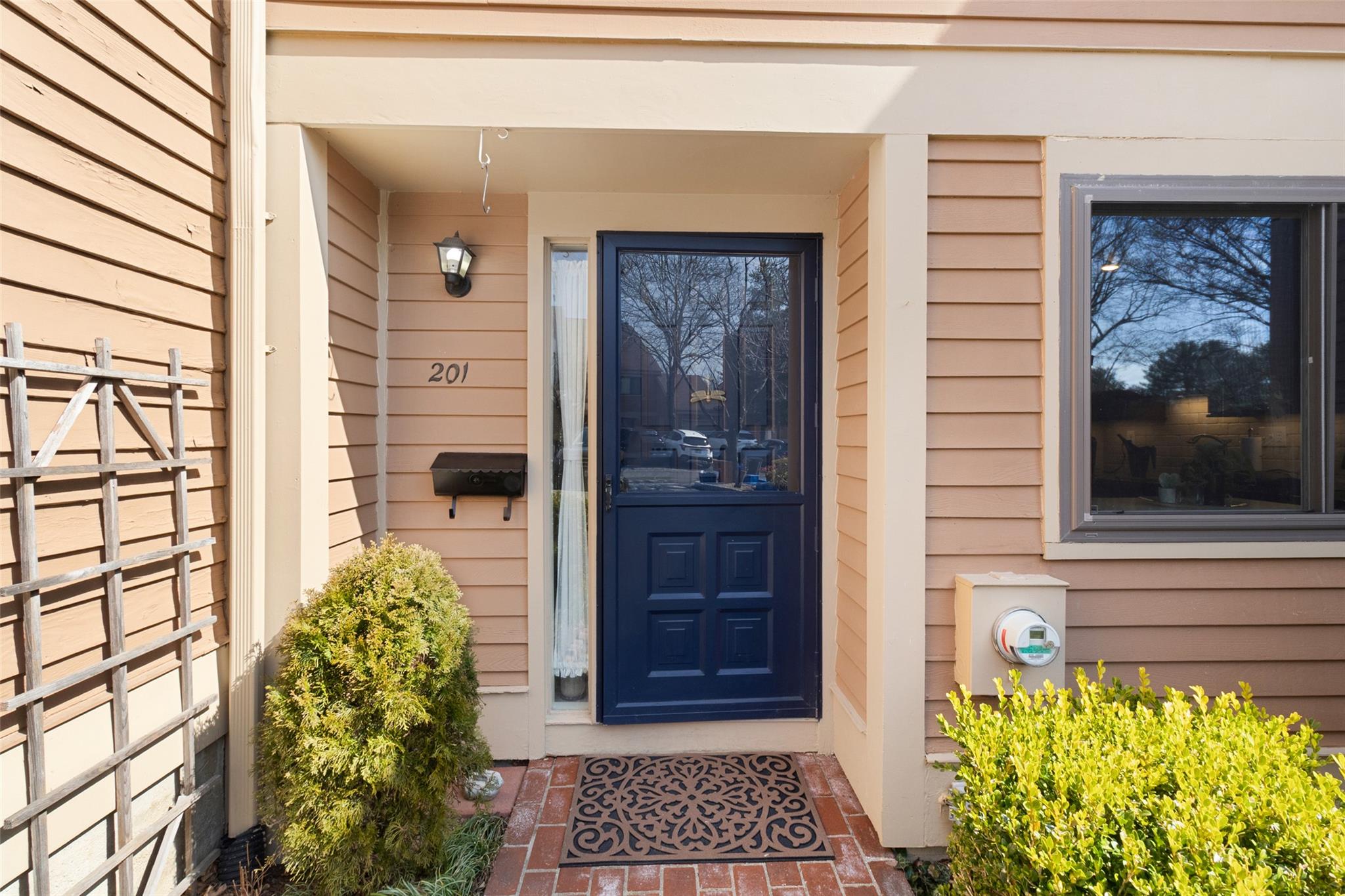 201 Ivy Hill Crescent, Rye Brook, New York image 3